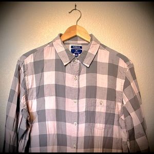 Men’s L long sleeve button down